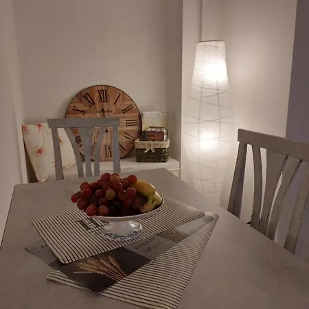 Apartment Lo Charme: Near Hospital &